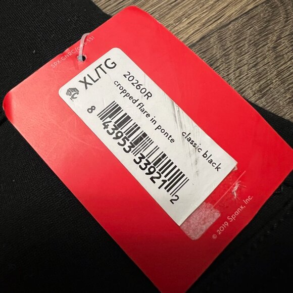 NEW SPANX Cropped Flare in Ponte Pants Classic Black Size XL NWT - Picture 6 of 9